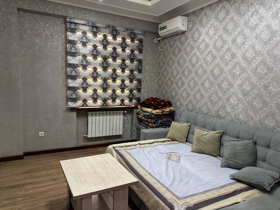 Квартира продается 2/2/9 на Шота Руставели