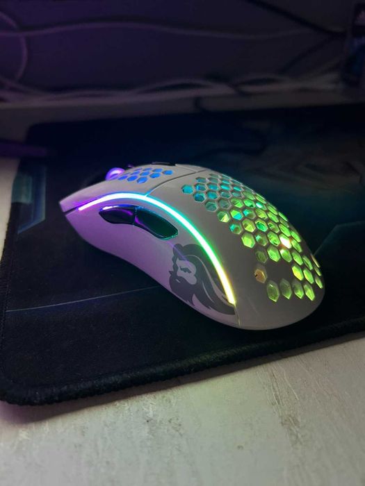 Продавам Gaming мишка и клавиатура