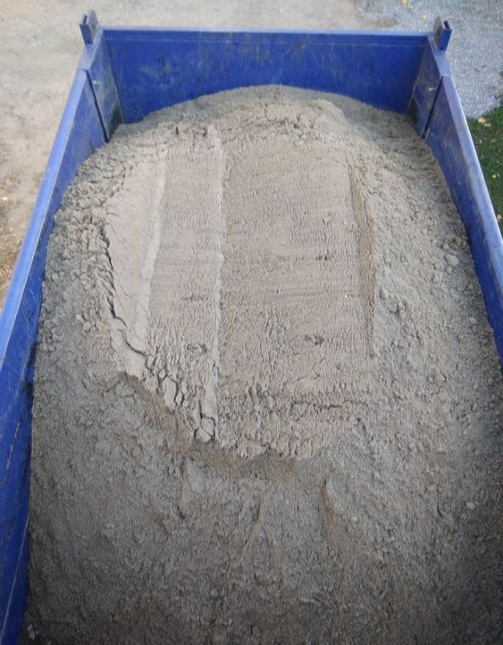 Карьерный песок/речной/ассортимент щебня доставка от 1 до 6 кубов