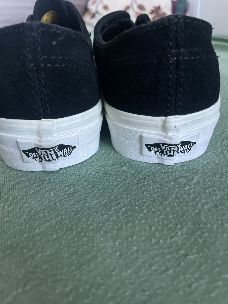 Vans women shoes