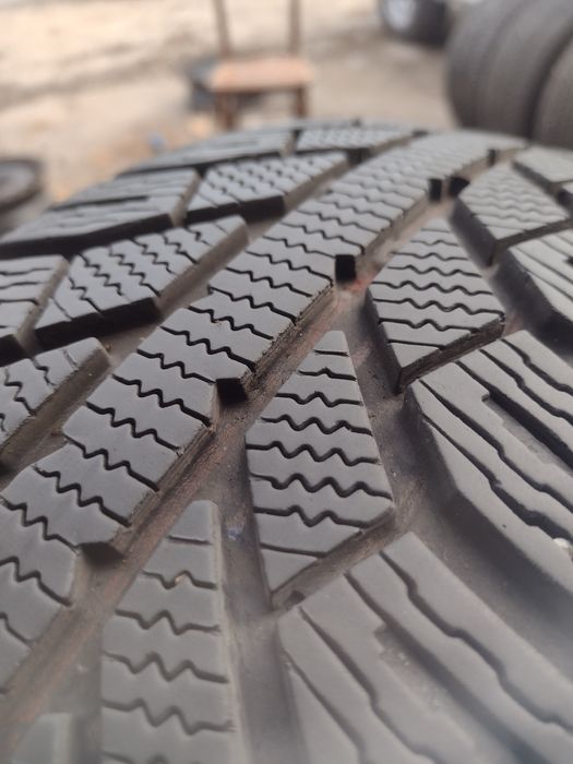 Перфектни 4бр.185/70/14 Семперит дот2523