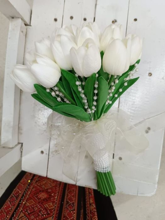 Kelin uchun suniy buket