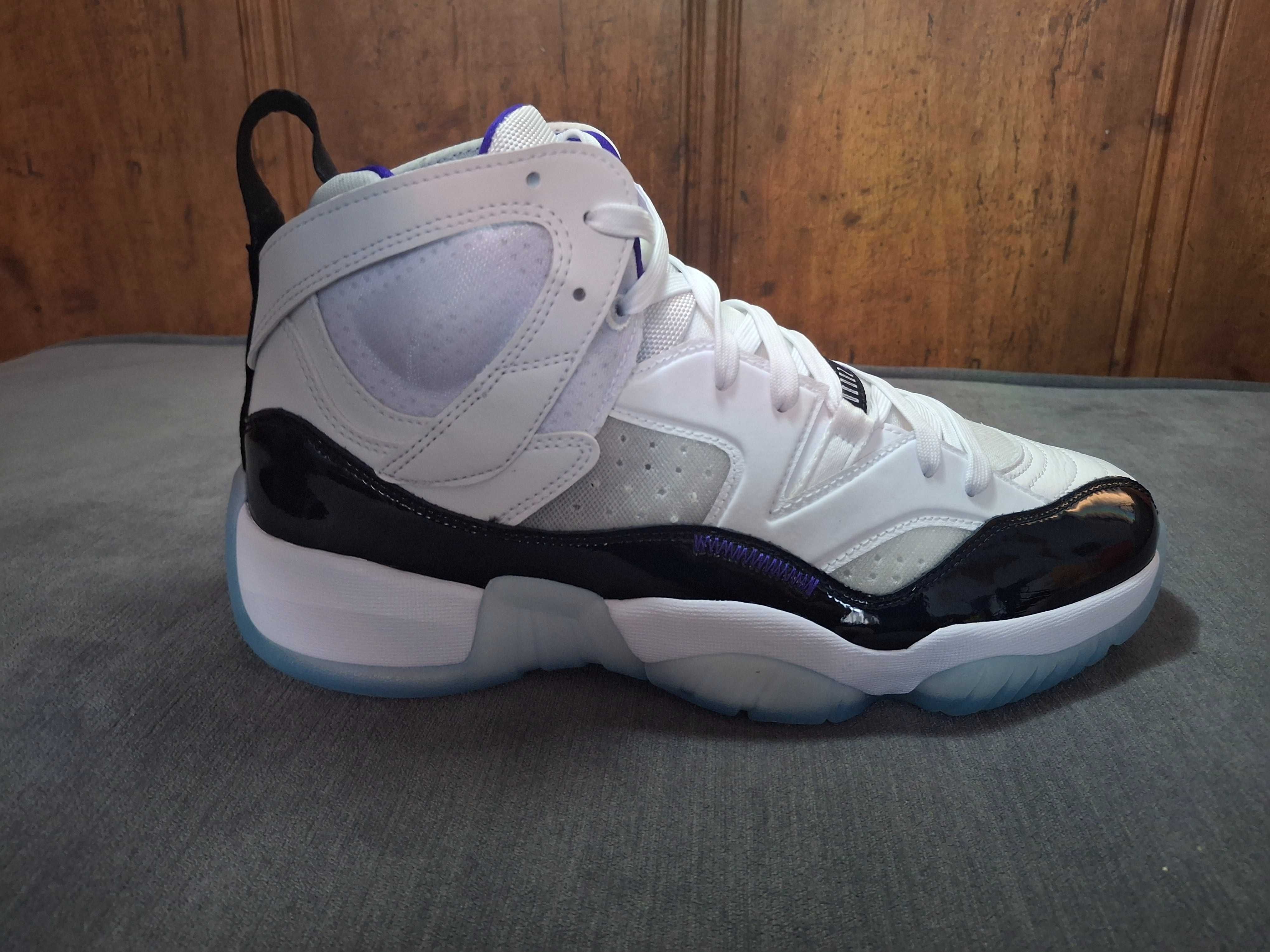 Jordan Jumpman Two Trey ; 210 лева ; 44-ти номер