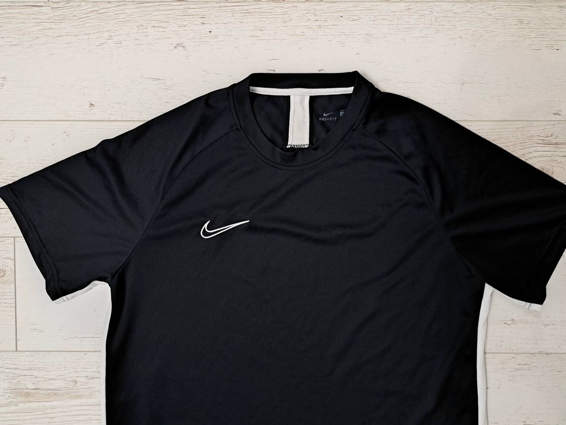 Nike Dry Fit-Ориг. Тениска