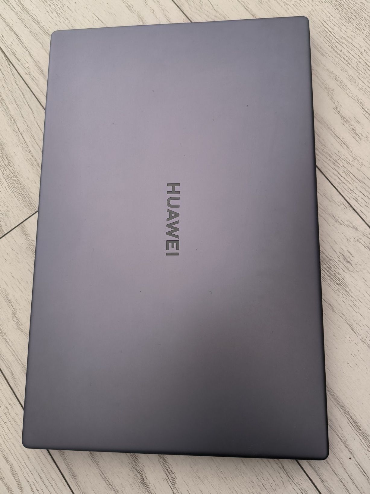 Laptop Huawei D15
