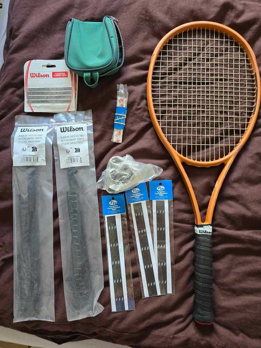 EDITIE LIMITATA - Wilson Blade 98 (18X20) V8.0 Roland Garros + CADOU