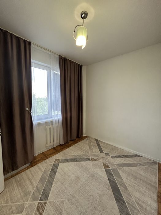 Продам 4 к кв, в 5 мкр.