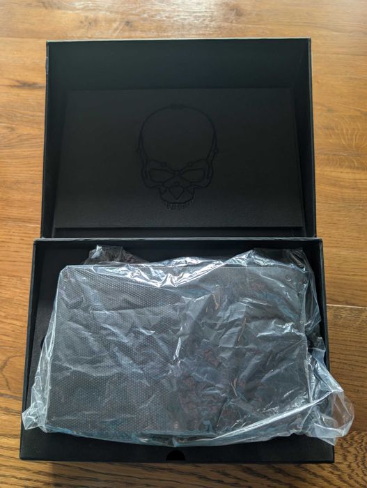 Intel NUC мини компютър в оригинална кутия