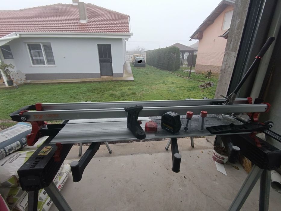 RUBI TZ 1300   Bosch GLL