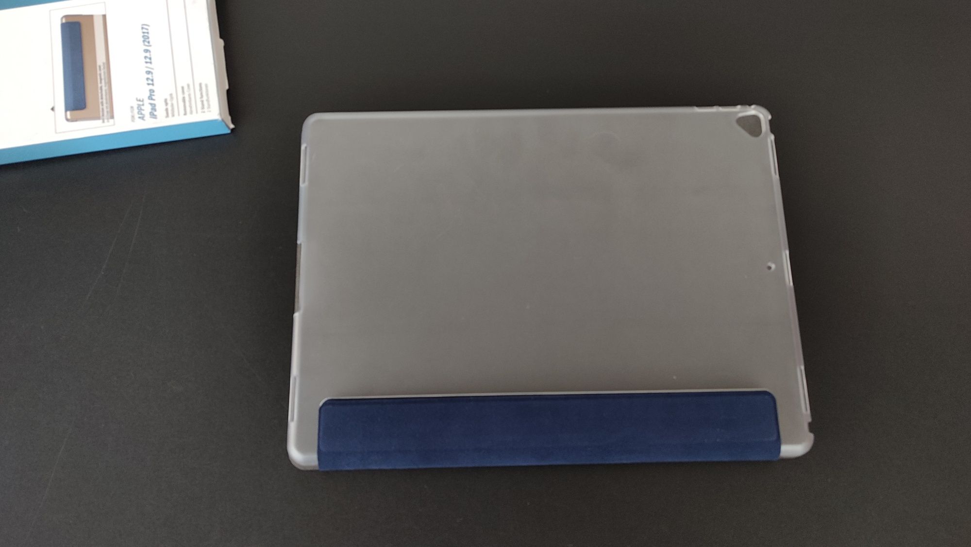 husa hama tableta Apple ipad pro 12.9 inch albastra magnetica