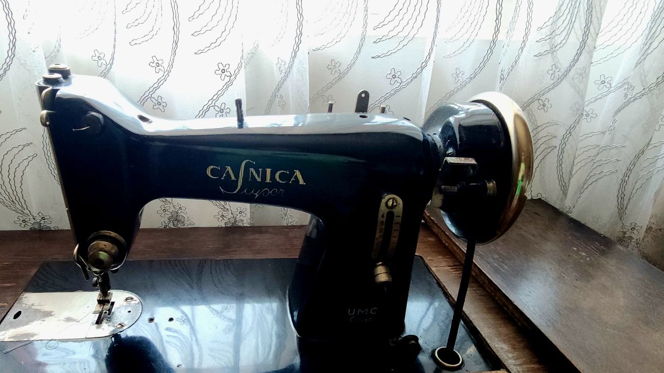 Mașină de Cusut, Casnica Super