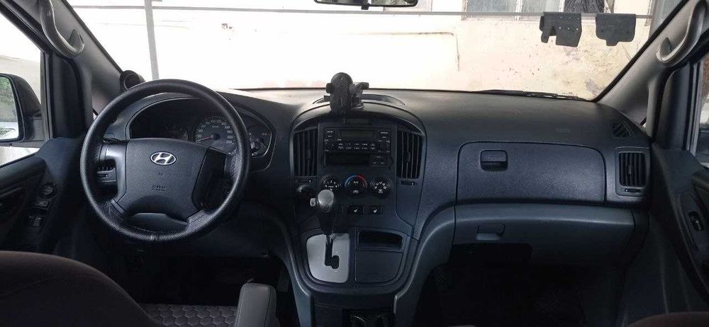 Продается HYUNDAI GRAND STAREX, 2014 года, полу фургон, дубль-кабина.