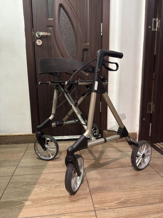 Cadru din aluminiu ajutor deplasae