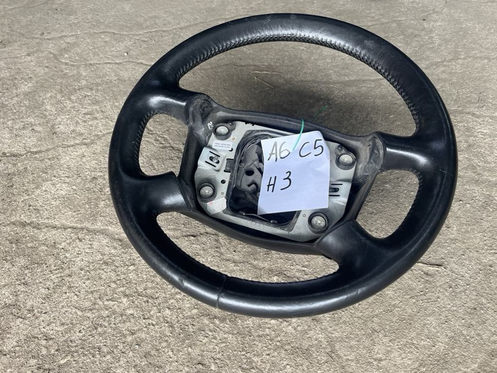 Волан кожен за Audi A6 C5 2001g нормално състояние ном 3