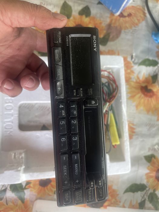 Sony XR-5352. Radiocasetofon de masina