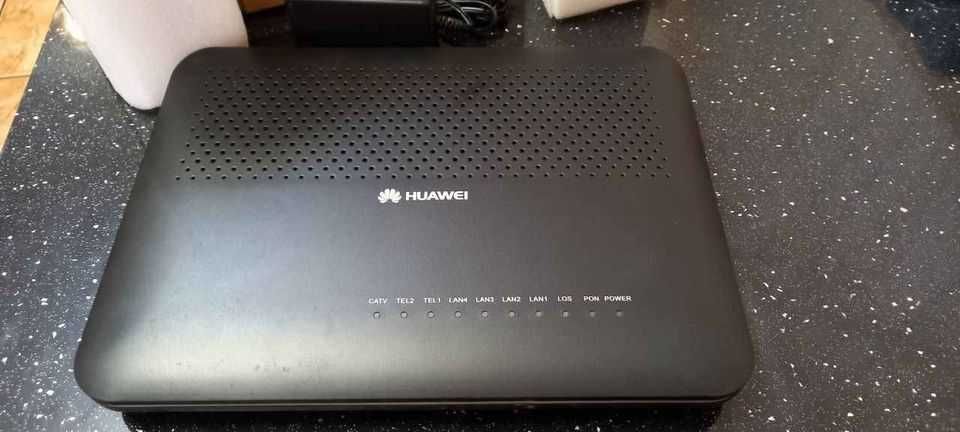 Router internet Huawei