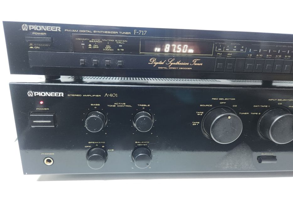 Amplificator Pioneer A 401 și tuner