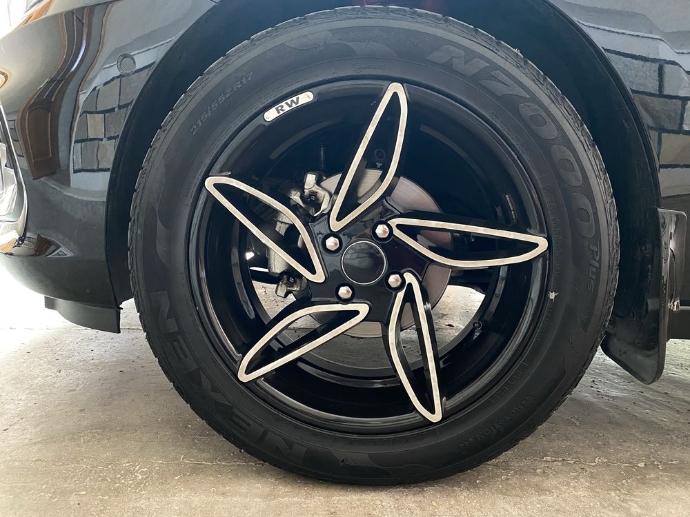 Diska banan R17 215/55 NEXEN balon