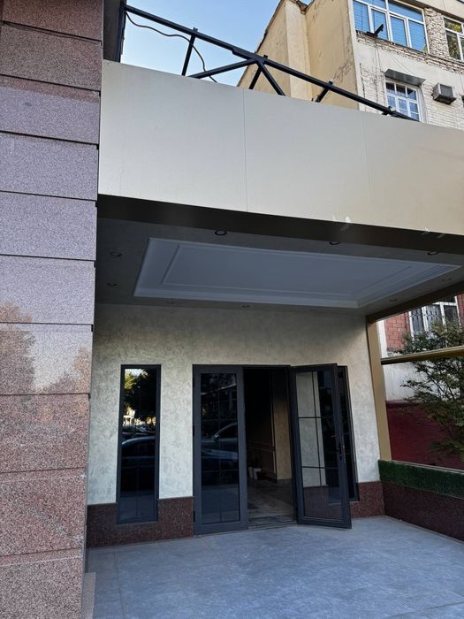 Продаётся квартира в центре города Ц 5, Орн На неба 117.7 квадрат