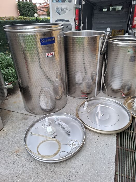 Butoi inox pentru vin