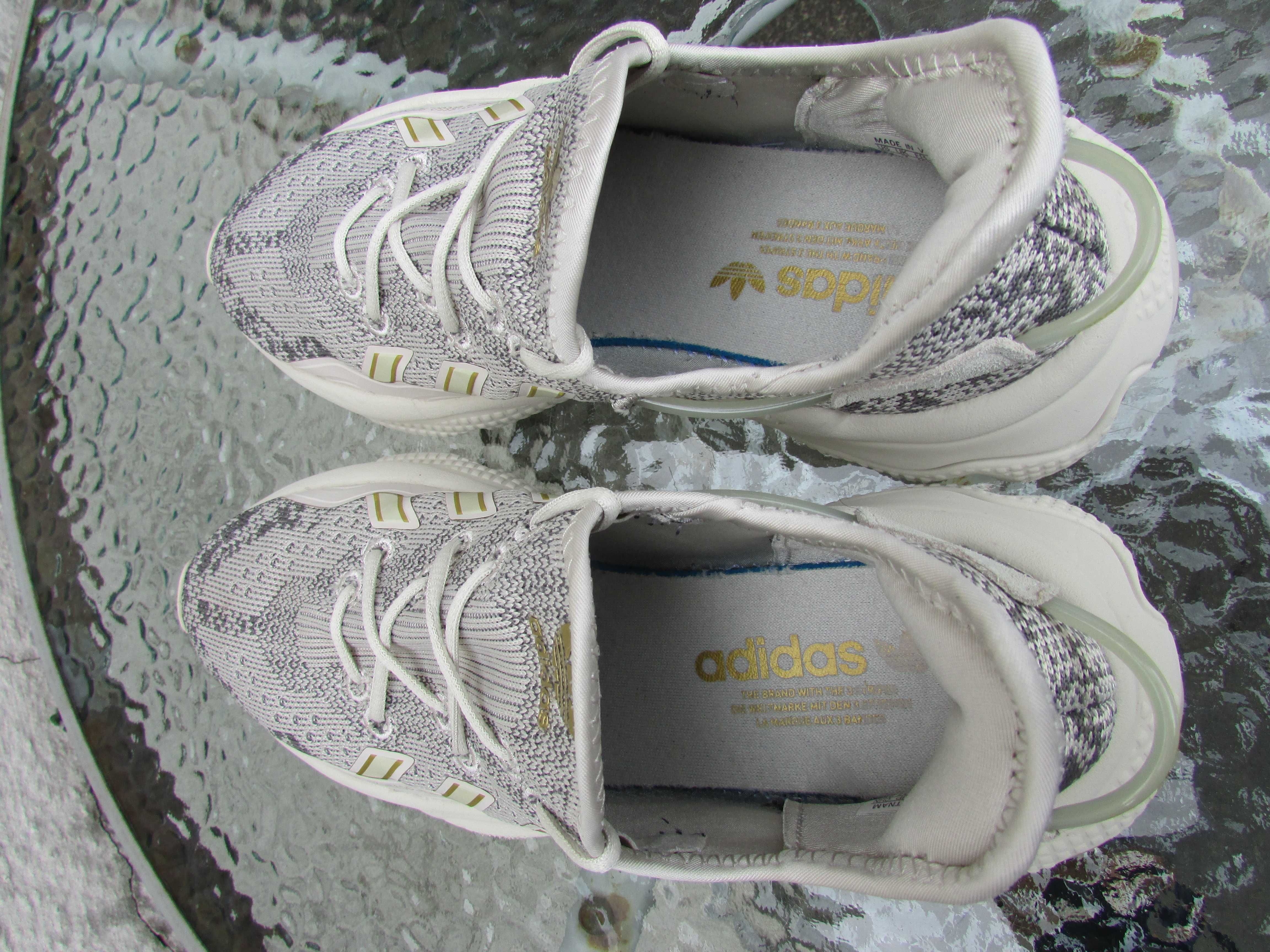Дамски маратонки Adidas Ozweego Knit