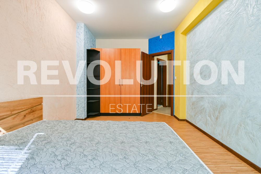 Дава се под наем Тристаен апартамент в София, Манастирски ливади - 160 кв.м за 800 € - Снимка #12