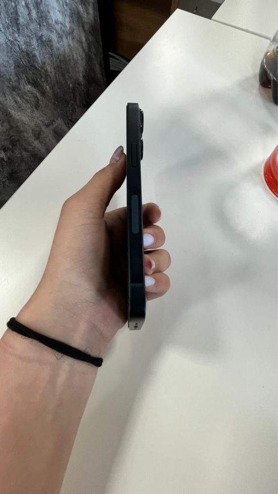 Iphone 14 c гарантией 128гб