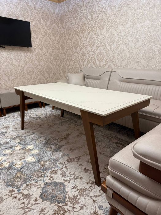 Совершенно новый стол/ Yangi stol