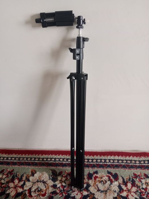 напольный штатив