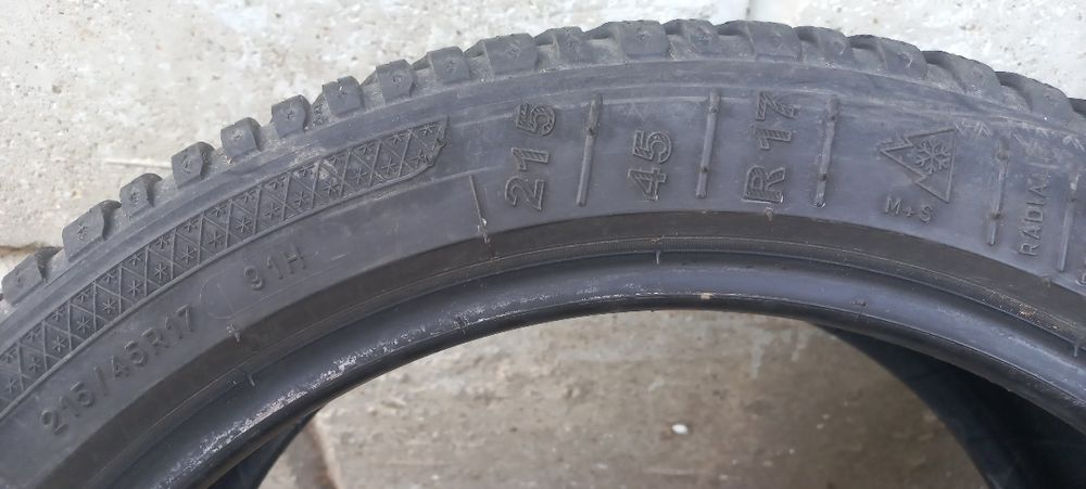 215 45 17 Зимни КЛЕБЕР