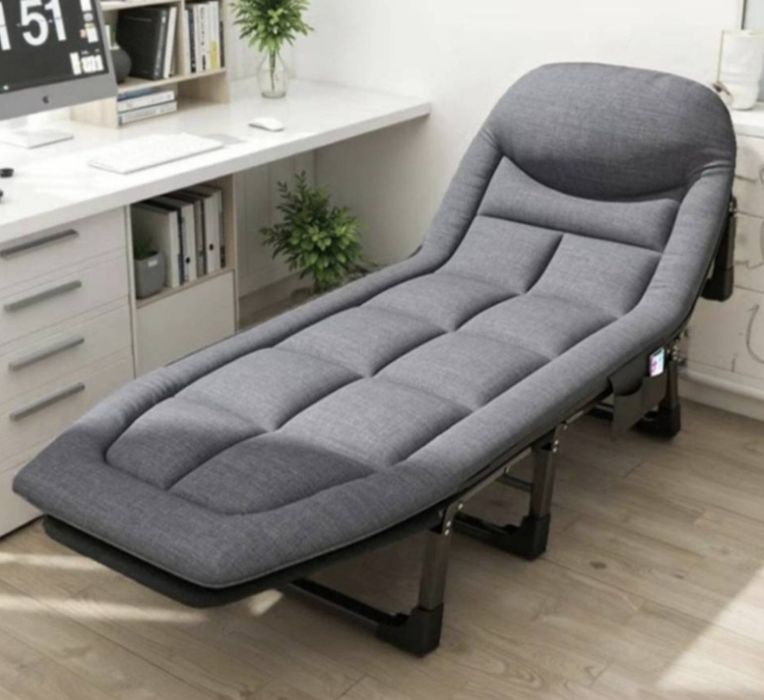 Продаётся раскладушка 65×200 с мягким наполнителем цвет серый