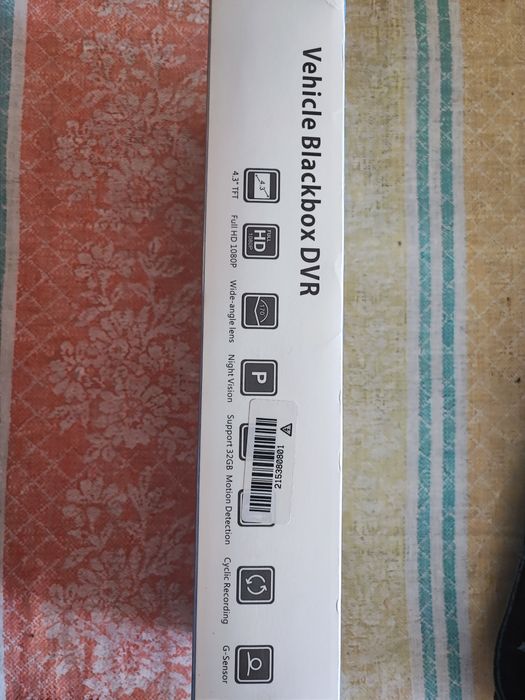 Видеорегистратор огледало