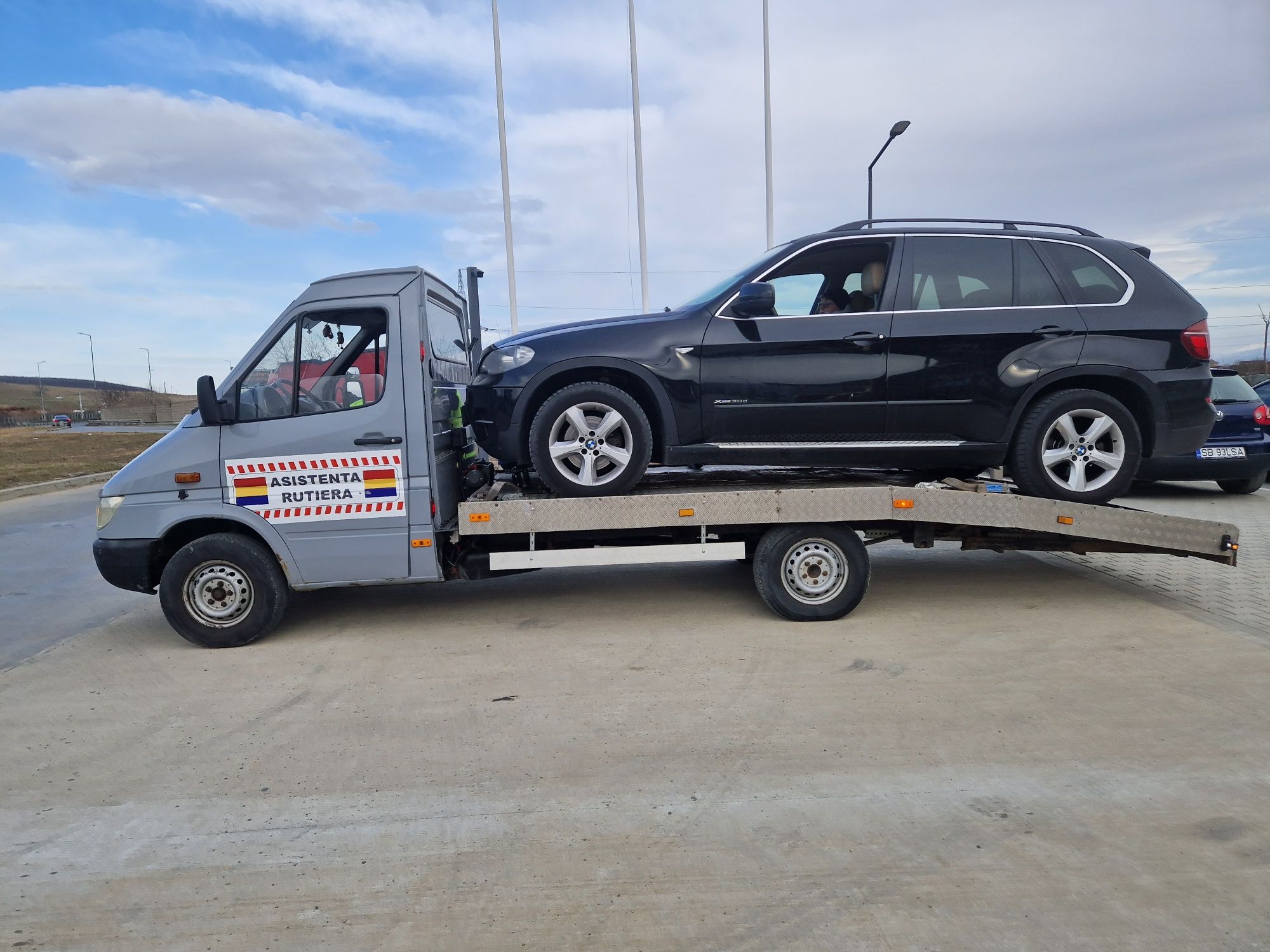 Tractări auto Sibiu