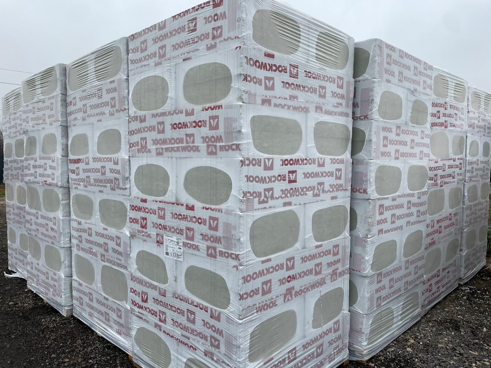 Vata bazaltică fațada Rockwool Frontrock Max plus - 10cm, 15cm, 20cm