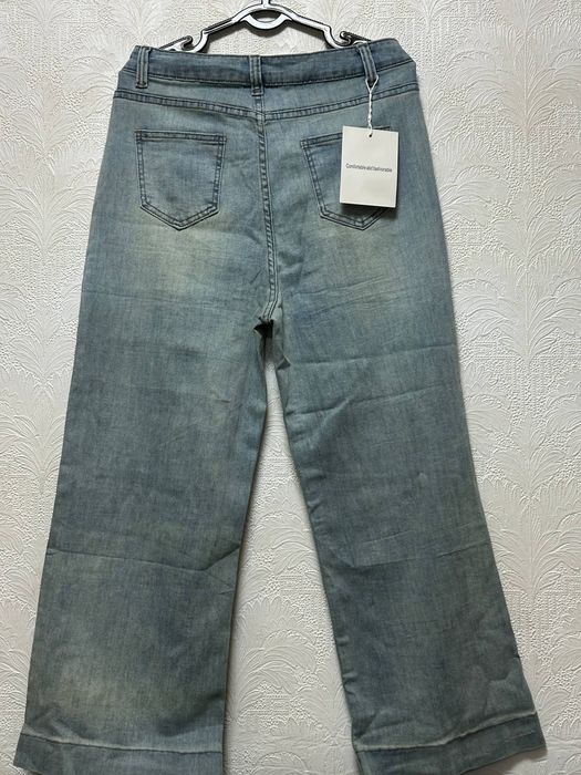 Новые стильные джинсы свободного кроя