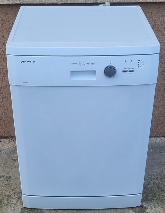 Masina de spalat vase Arctic