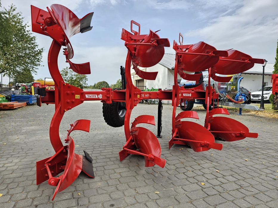 Plug Agricol Reversibil hidraulic brazde KM 80 AKPIL - Piese de schimb