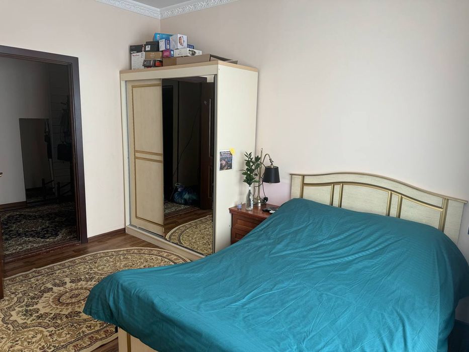 Продаётся 2 комнатный квартира