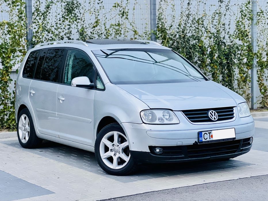 Vw Touran // Stare Perfecta // Cutie Automata // An 2006 // Proprietar