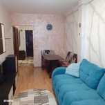 Apartament 2 camere, balcon închis, etaj 1, parcare inclusă.