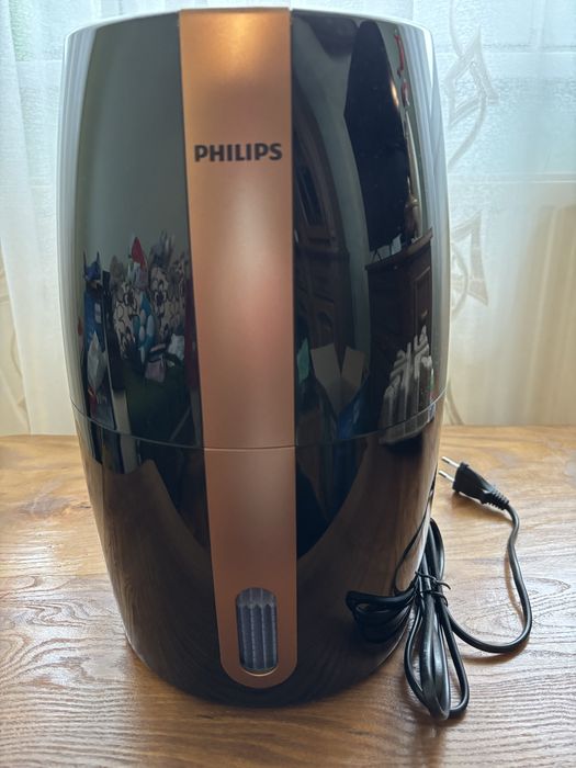 Umidificator Philips seria 2000, modelul HU2718/10 , NOU