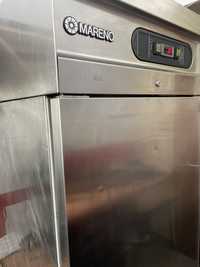 Професионален хладилник
