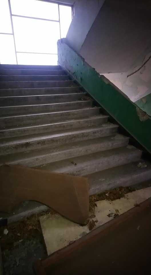 парцел в регулация и сграда в летница