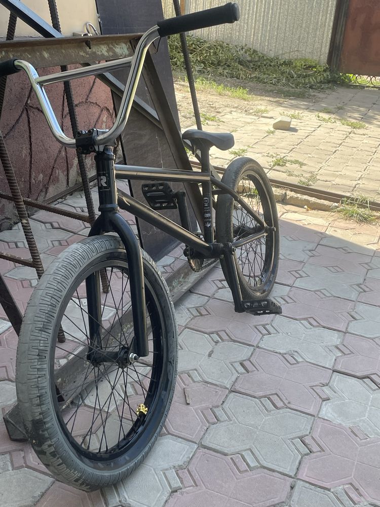 Продается BMX.