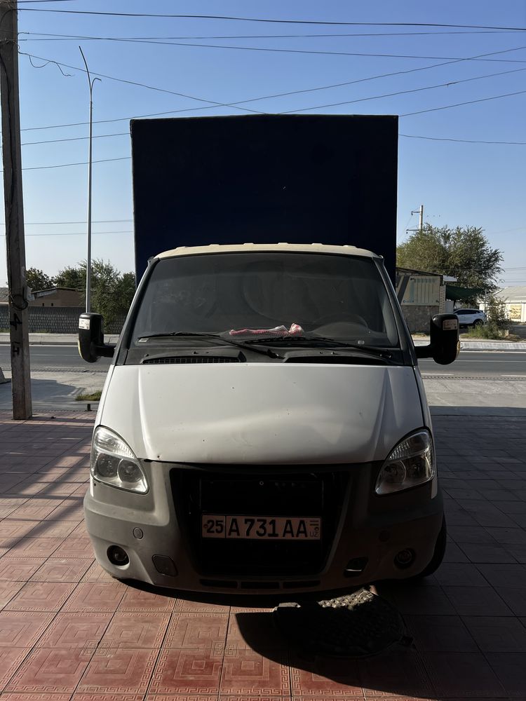 Gaz 2013 Kuzov uzunligi 5.35 tentovka 70 kubli mashina