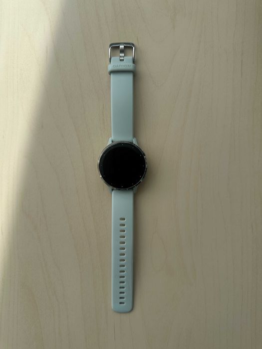 Часовник Garmin Venu 3S
