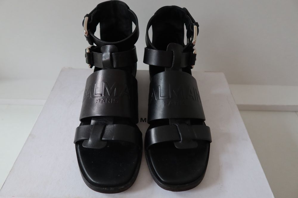 Balmain 100% оригинални сандали
