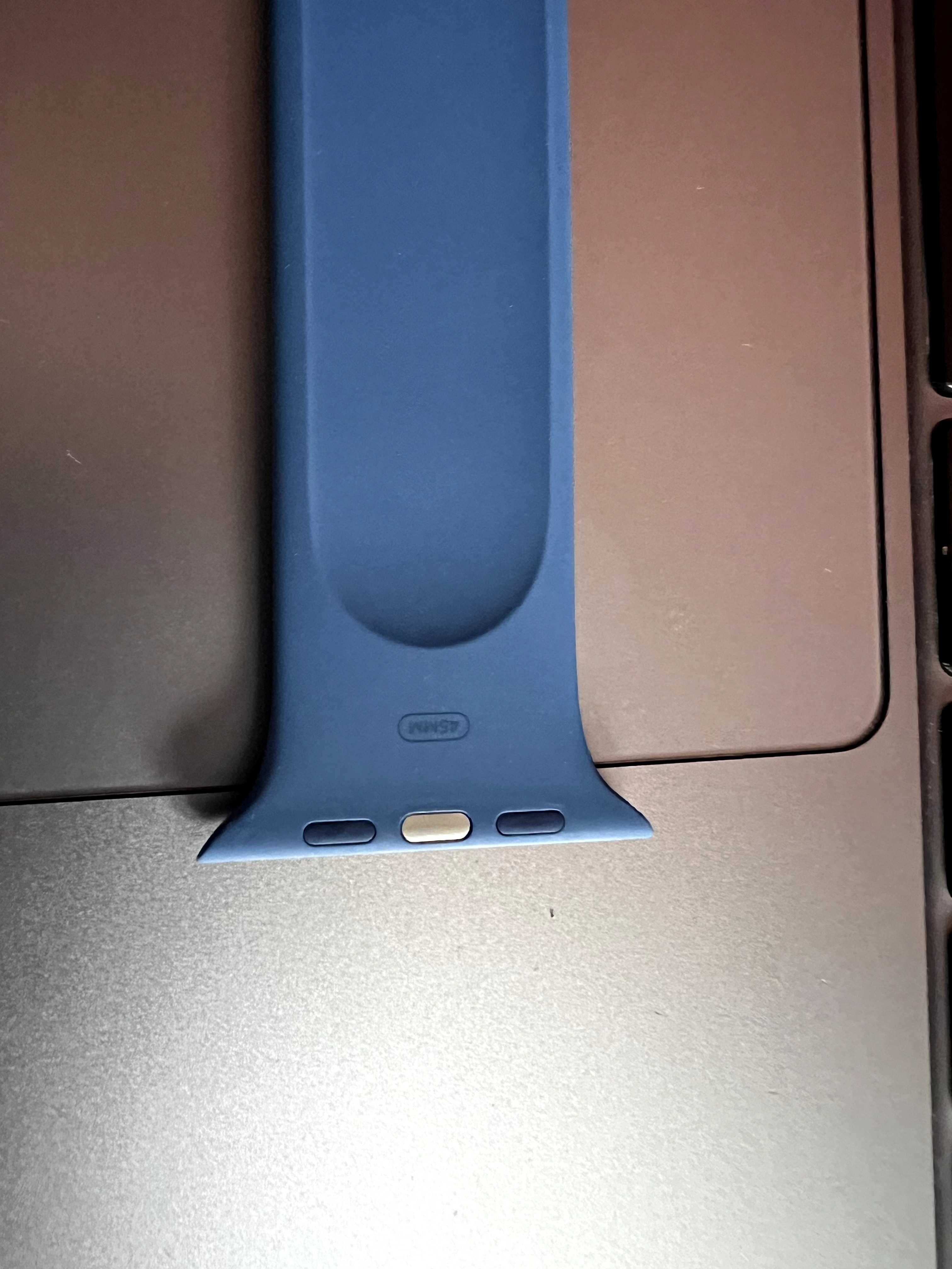 Curea Bratara Apple Watch Solo Loop Ocean Blue Size 7