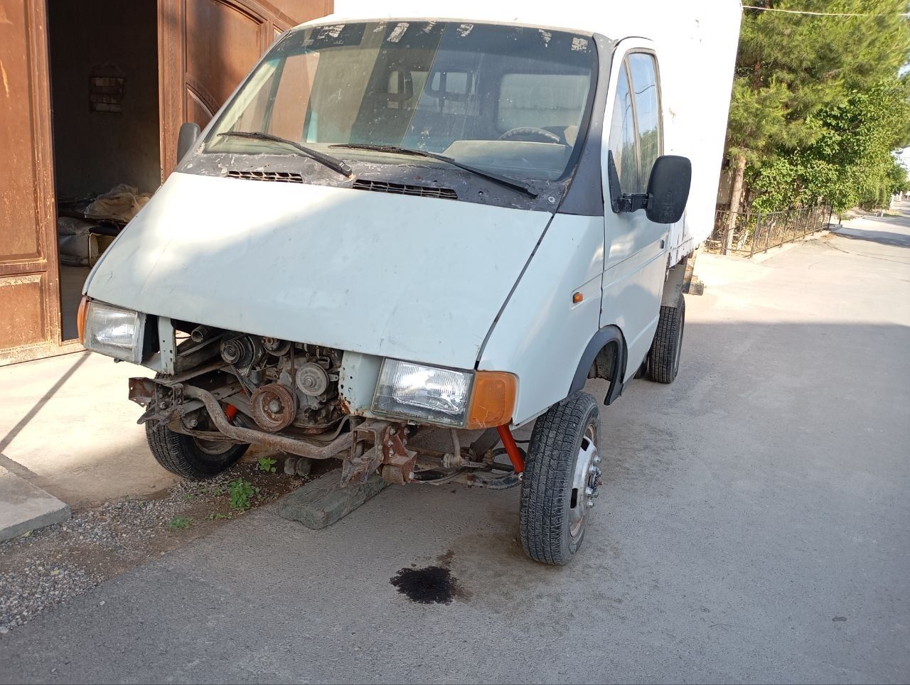GAZ330210/1998-yil