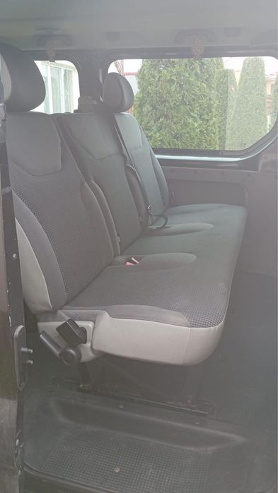 Opel Vivaro 8+1 2.0 diesel 2013